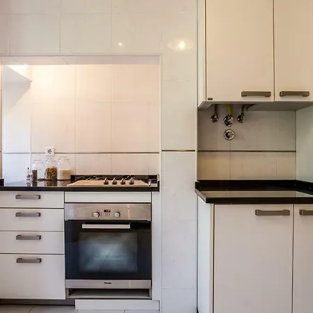 Joivy Fernando Pessoa Apartamento *