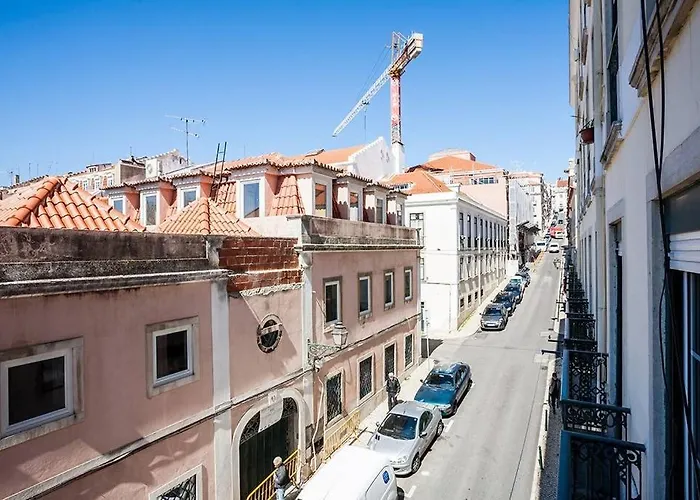 Daire Guestready - Fernando Pessoa Lisboa