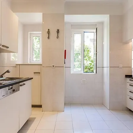 Guestready - Fernando Pessoa Apartments * Lissabon